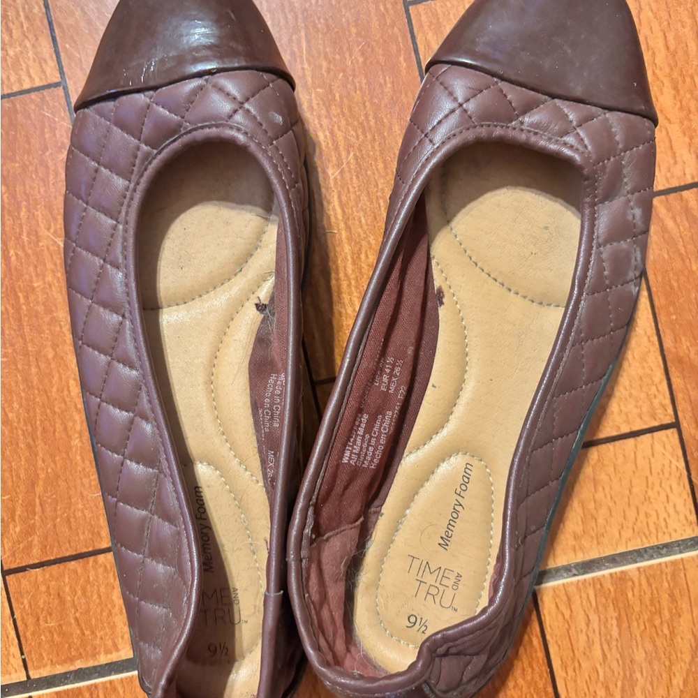 Time and Tru Women's Chocolate Quilted Flats